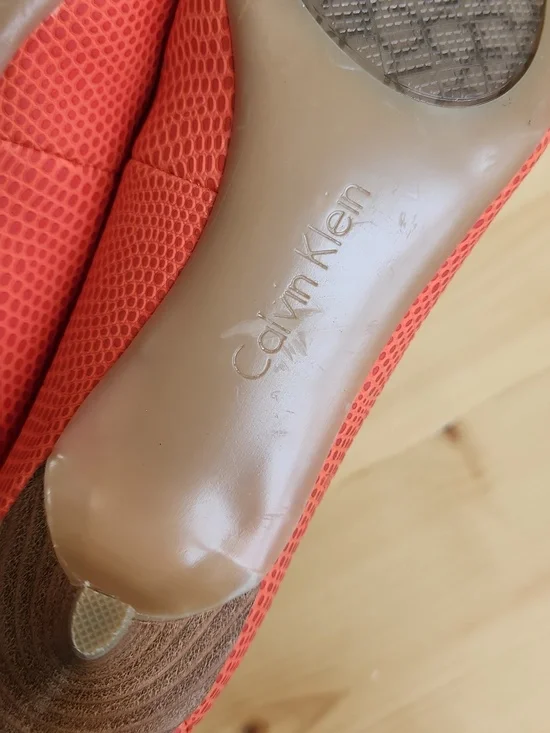 Calvin Klein Nicki Orange Kitten Heels 7 - Picture 5 of 16